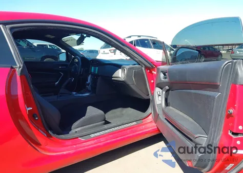 2015 Scion Fr-S из США, поврежденный, VIN JF1ZNAA10F8713065